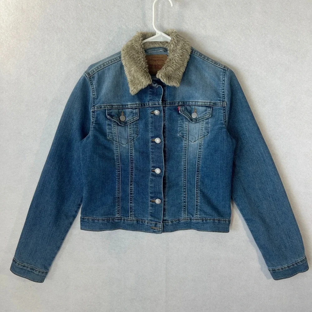 Levi's Women's M Denim Trucker Jacket Blue Button Sherpa Fur Trim 90s‎ Y2k